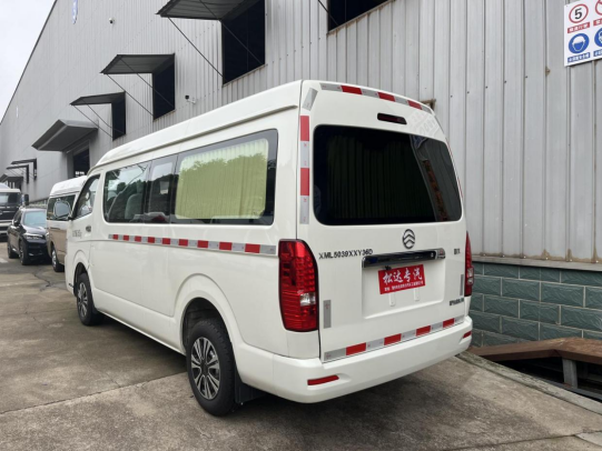 金旅牌殡仪车